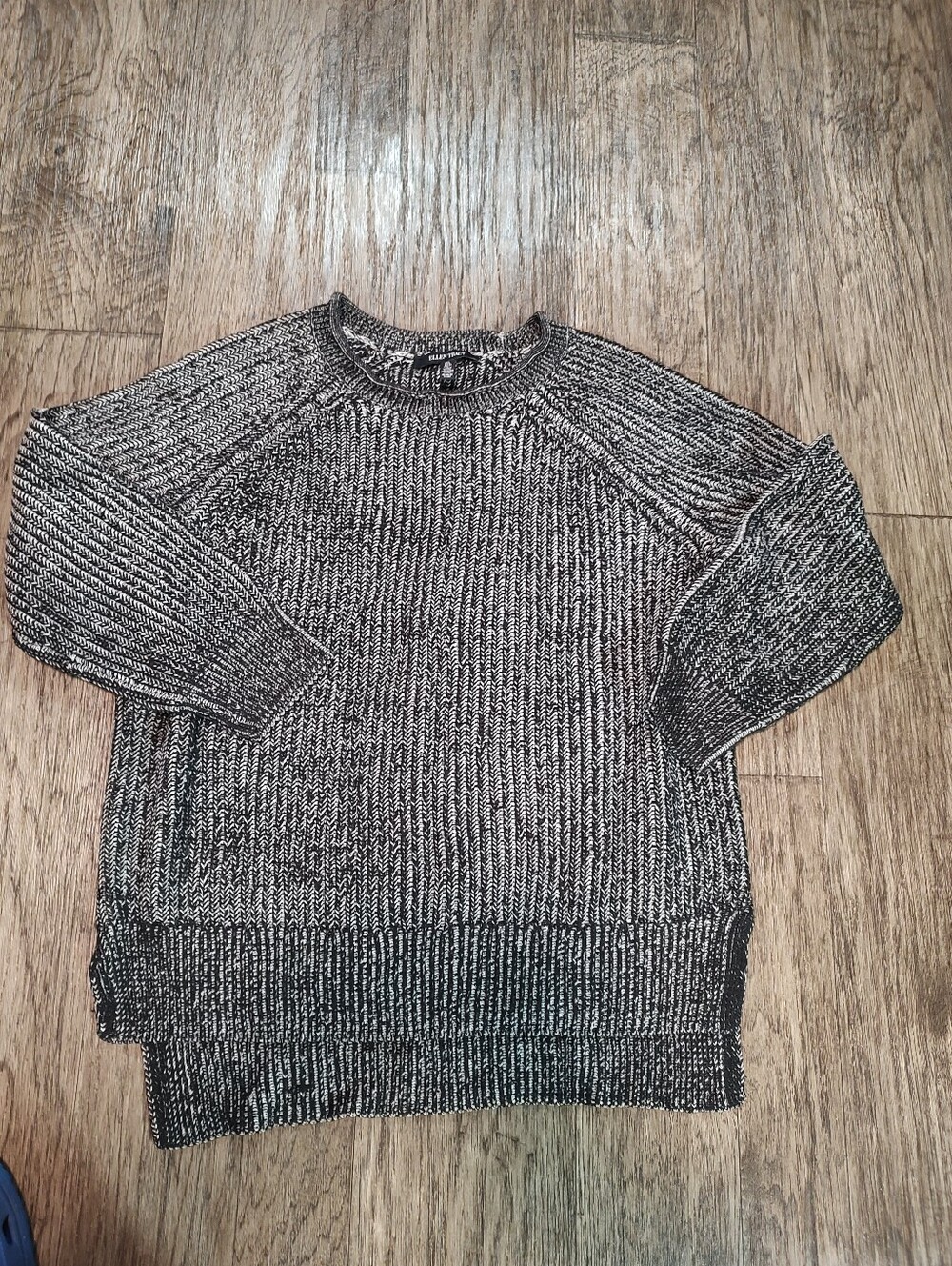 Ellen Tracy Black And White Chunky Knit Sweater Size L